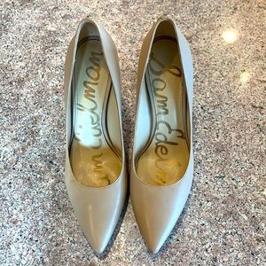 Sam Edelman 6.5 (Narrow) NUDE PUMPS/Heels 3.75"